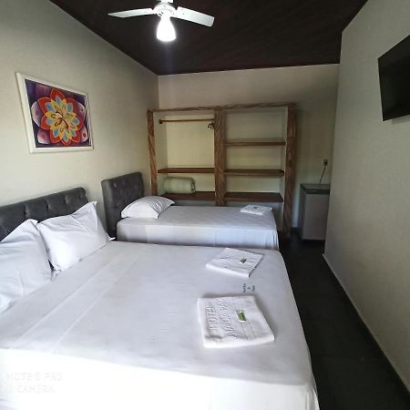 Hotel Praia Da Paixao Prado Bagian luar foto