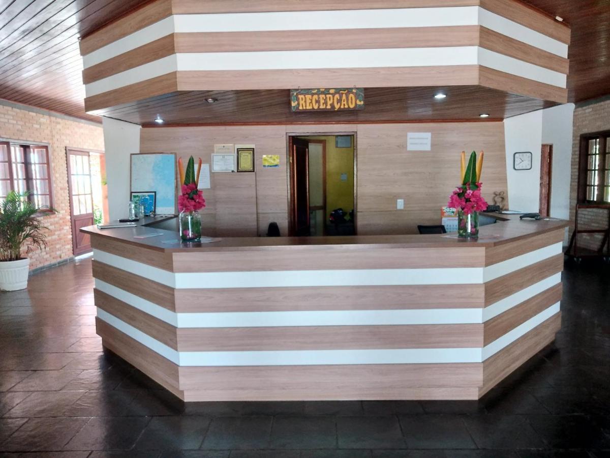 Hotel Praia Da Paixao Prado Bagian luar foto