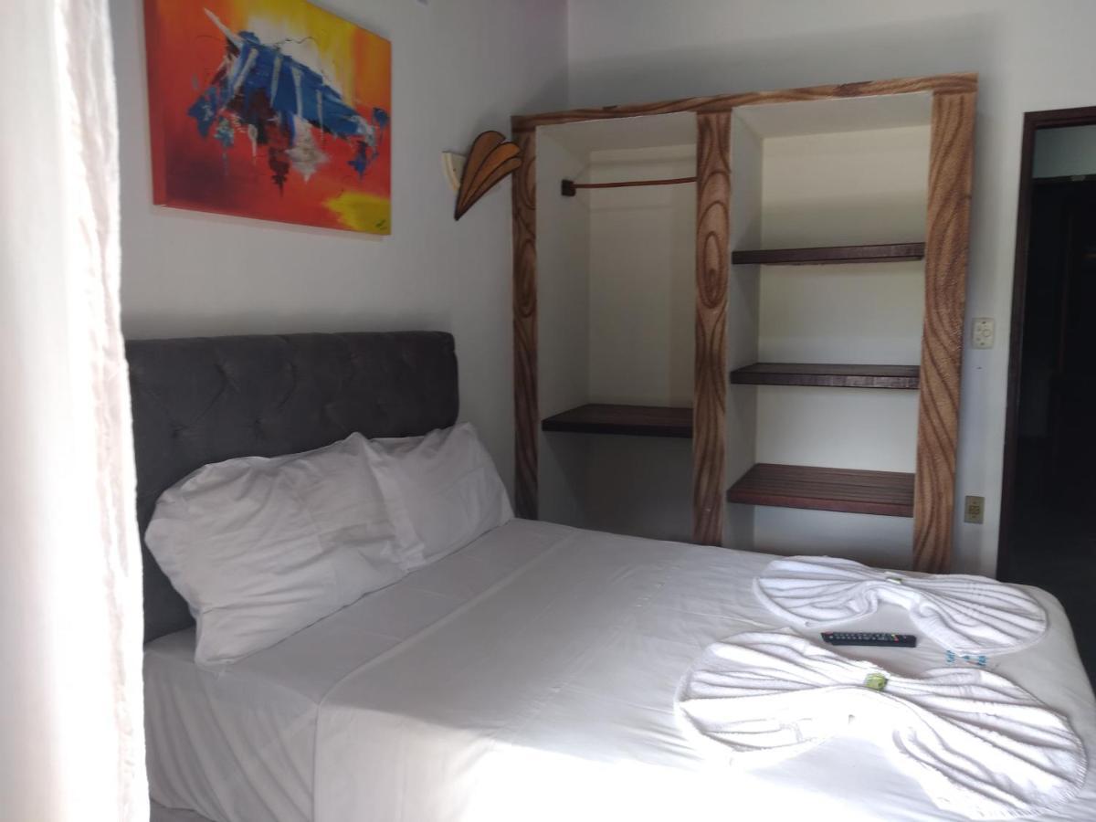 Hotel Praia Da Paixao Prado Bagian luar foto