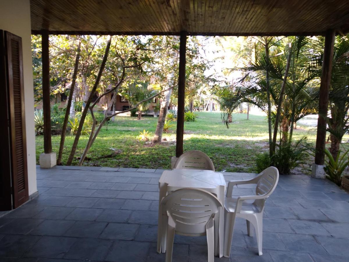 Hotel Praia Da Paixao Prado Bagian luar foto