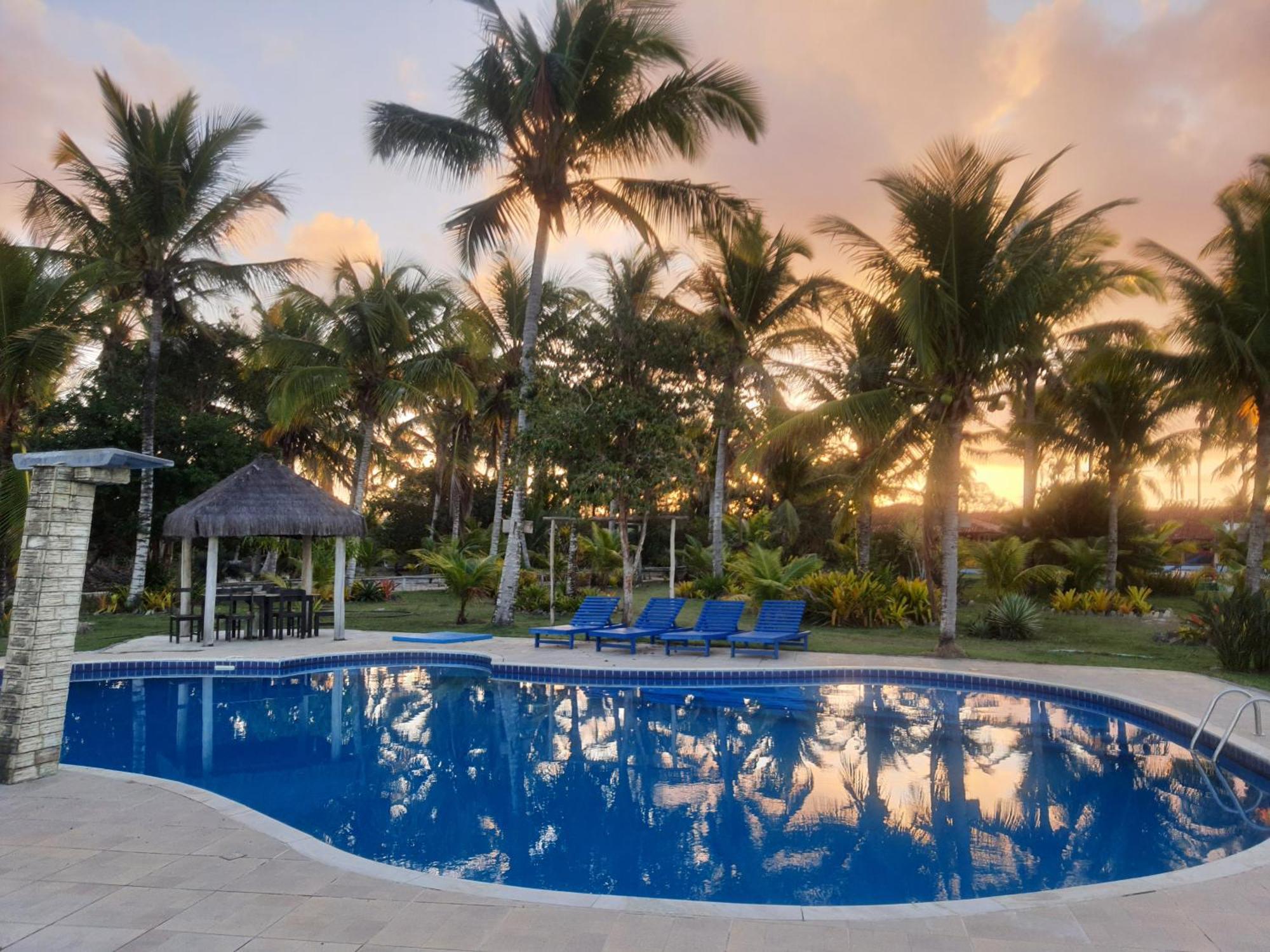 Hotel Praia Da Paixao Prado Ruang foto