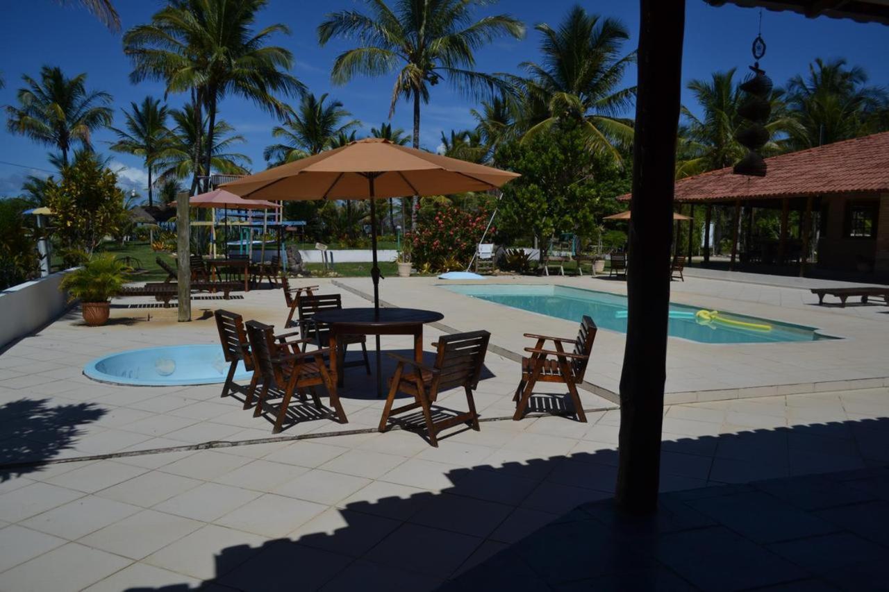 Hotel Praia Da Paixao Prado Bagian luar foto